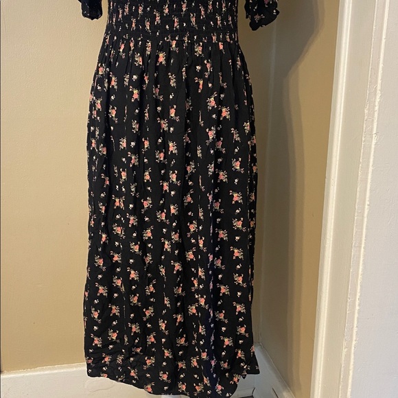 EUC TOPSHOP Floral Midi Dress 4 (Can fit larger sizes too) - Picture 3 of 7